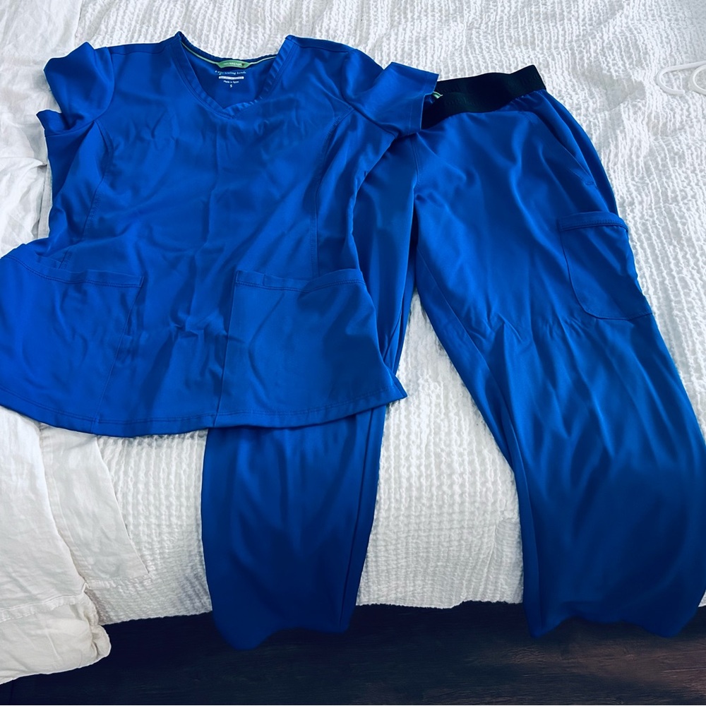 Healing Hands Scrub Top and Pants